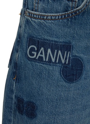  - GANNI - Patch Izey Jeans