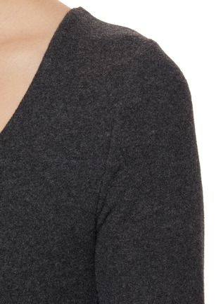  - VINCE - Scoop Neck Knitted Top