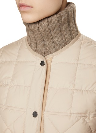 Detail View - Click To Enlarge - MONCLER - Cygne Removable Collar Quilted Jacket