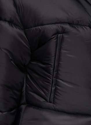 Cropped puffer jacket in black - Alaia