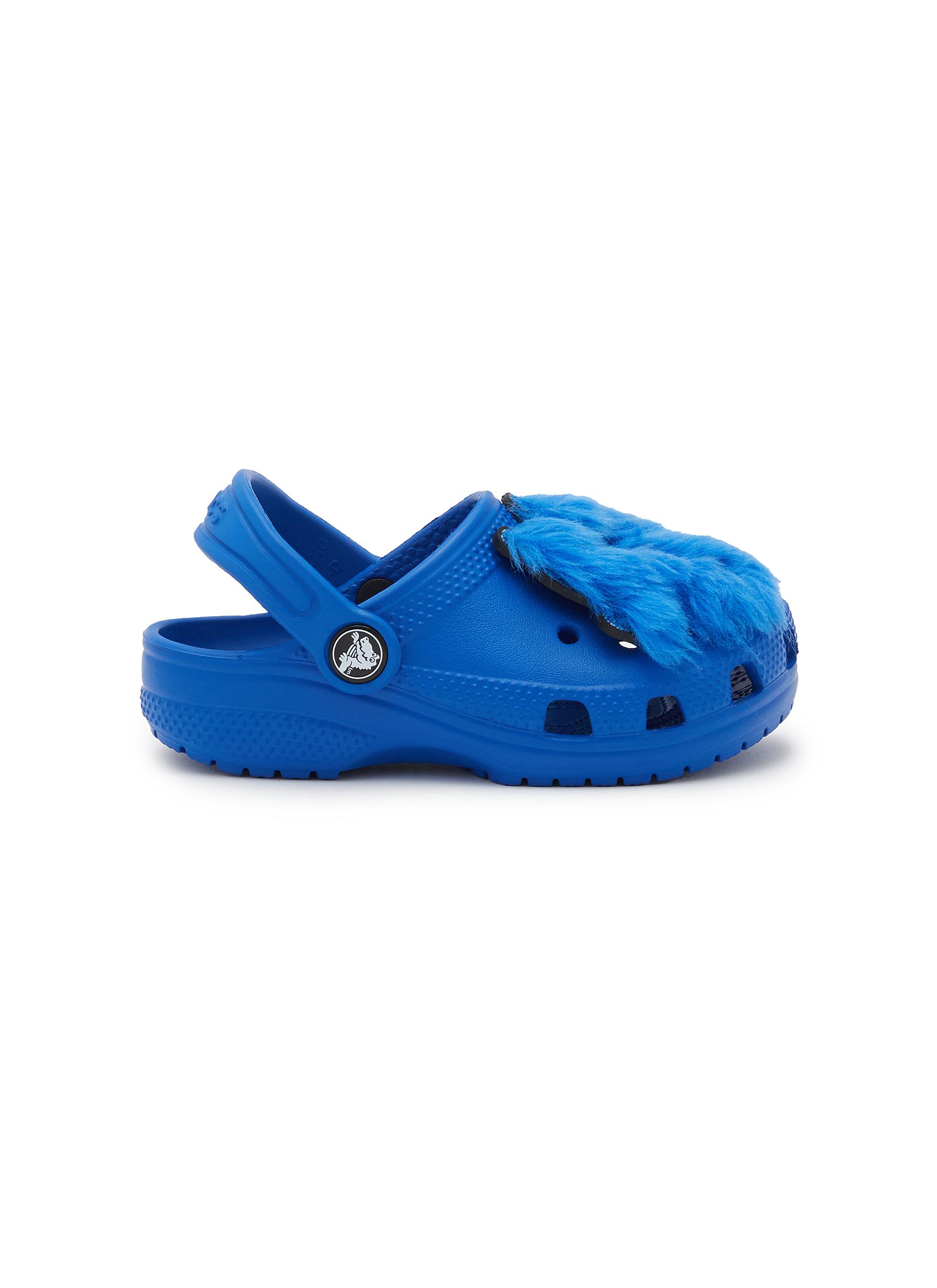 Crocs motif best sale