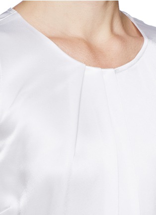 Detail View - Click To Enlarge - ST. JOHN - Pleat front liquid satin sleeveless top