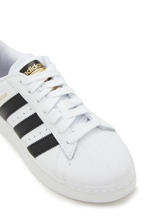 Detail View - Click To Enlarge - ADIDAS - Superstar XLG Low Top Lace Up Sneakers