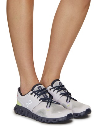 Figure View - Click To Enlarge - ON - Cloud X 3 Low Top Lace Up Sneakers