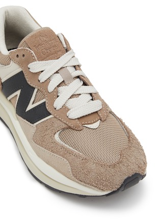 Detail View - Click To Enlarge - NEW BALANCE - 57/40 Mesh Suede Sneakers