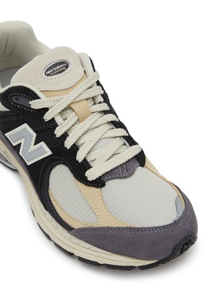 Detail View - Click To Enlarge - NEW BALANCE - 2002 Sneakers