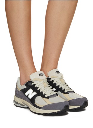 Figure View - Click To Enlarge - NEW BALANCE - 2002 Sneakers