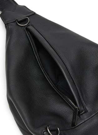 Detail View - Click To Enlarge - DISCORD YOHJI YAMAMOTO - Y Leather Crossbody Bag
