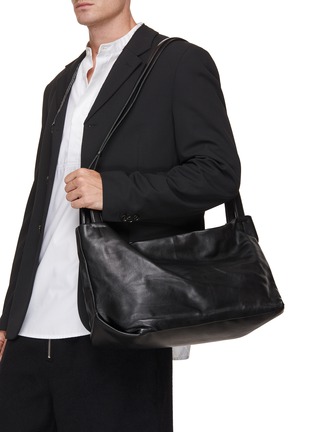 Figure View - Click To Enlarge - DISCORD YOHJI YAMAMOTO - Large Tulips Leather Bag