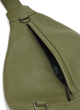 Detail View - Click To Enlarge - DISCORD YOHJI YAMAMOTO - Small Y Leather Crossbody Bag