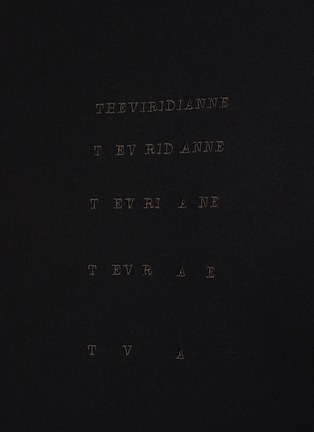  - THE VIRIDI-ANNE - Disappearing Letter Logo Embroidery T-Shirt