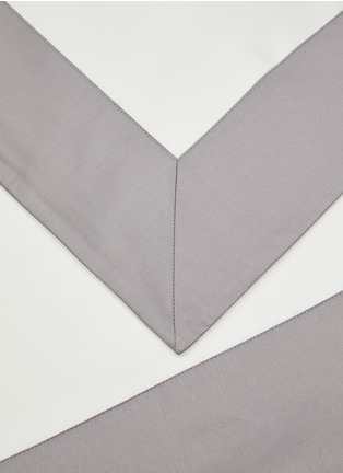 Detail View - Click To Enlarge - FRETTE - Bold Queen Size Duvet Set — Milk/Slate Grey