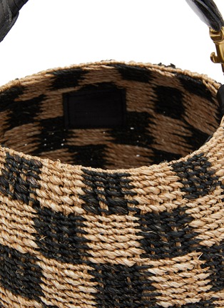 Detail View - Click To Enlarge - CLARE V. - Pot de Miel Chequered Basket Bag