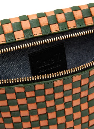 Detail View - Click To Enlarge - CLARE V. - Grande Fanny Leather Bumbag