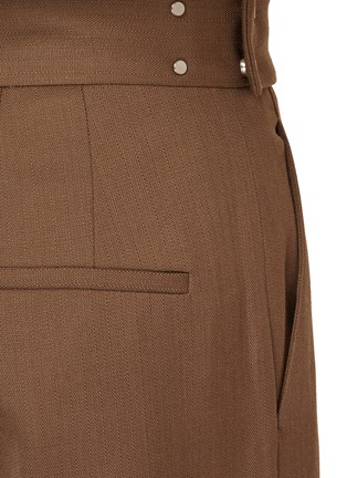  - RE: BY MAISON SANS TITRE - Straight Leg Buckle Design Folded Cropped Pants