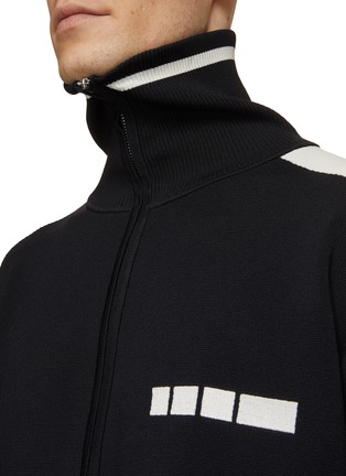  - RE: BY MAISON SANS TITRE - Colour Block Motif Zip Up Turtle Neck Cardigan