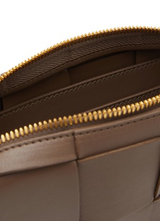 Detail View - Click To Enlarge - BOTTEGA VENETA - Cassette Leather Crossbody Phone Pouch