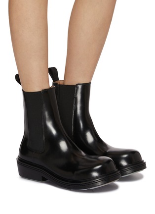 Figure View - Click To Enlarge - BOTTEGA VENETA - Leather Chelsea Boots