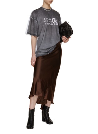 Figure View - Click To Enlarge - MM6 MAISON MARGIELA - Logo Foil Printed T-Shirt