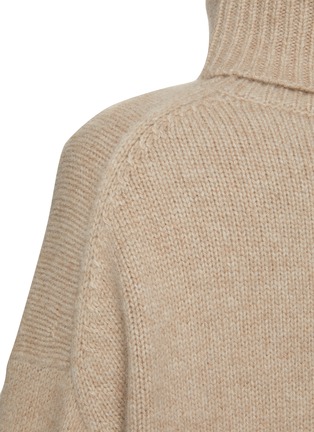  - ARCH4 - Turtleneck Sweater