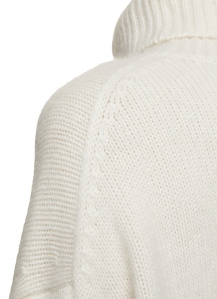  - ARCH4 - Turtleneck Sweater