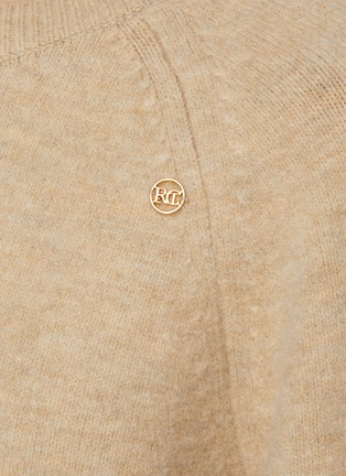  - RECTO - Round Neck Fluffy Knit Sweater