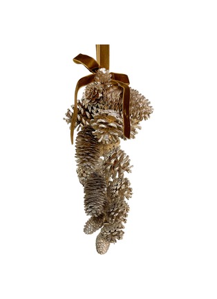 Main View - Click To Enlarge - SHISHI - Mixed Pine Cone Cluster With Velvet Bow