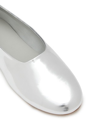 Detail View - Click To Enlarge - EQUIL - Venezia Metallic Leather Ballerina Flats