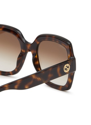 Detail View - Click To Enlarge - GUCCI - Logo Tortoiseshell Effect Acetate Square Sunglasses
