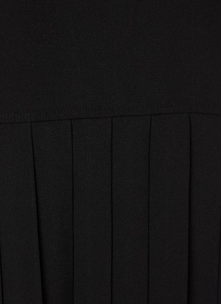  - EUNOIA - Pleated Vest