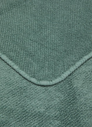 Detail View - Click To Enlarge - ABYSS & HABIDECOR - Twill Guest Towel — Evergreen