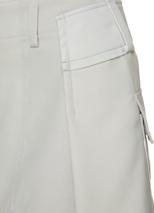  - SACAI - Side Panel Detail Shorts