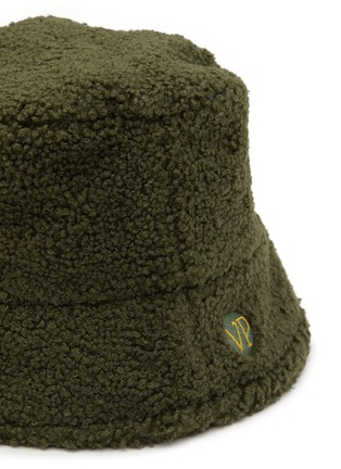 Detail View - Click To Enlarge - VAN PALMA - Logo Embroidery Faux Shearling Bucket Hat