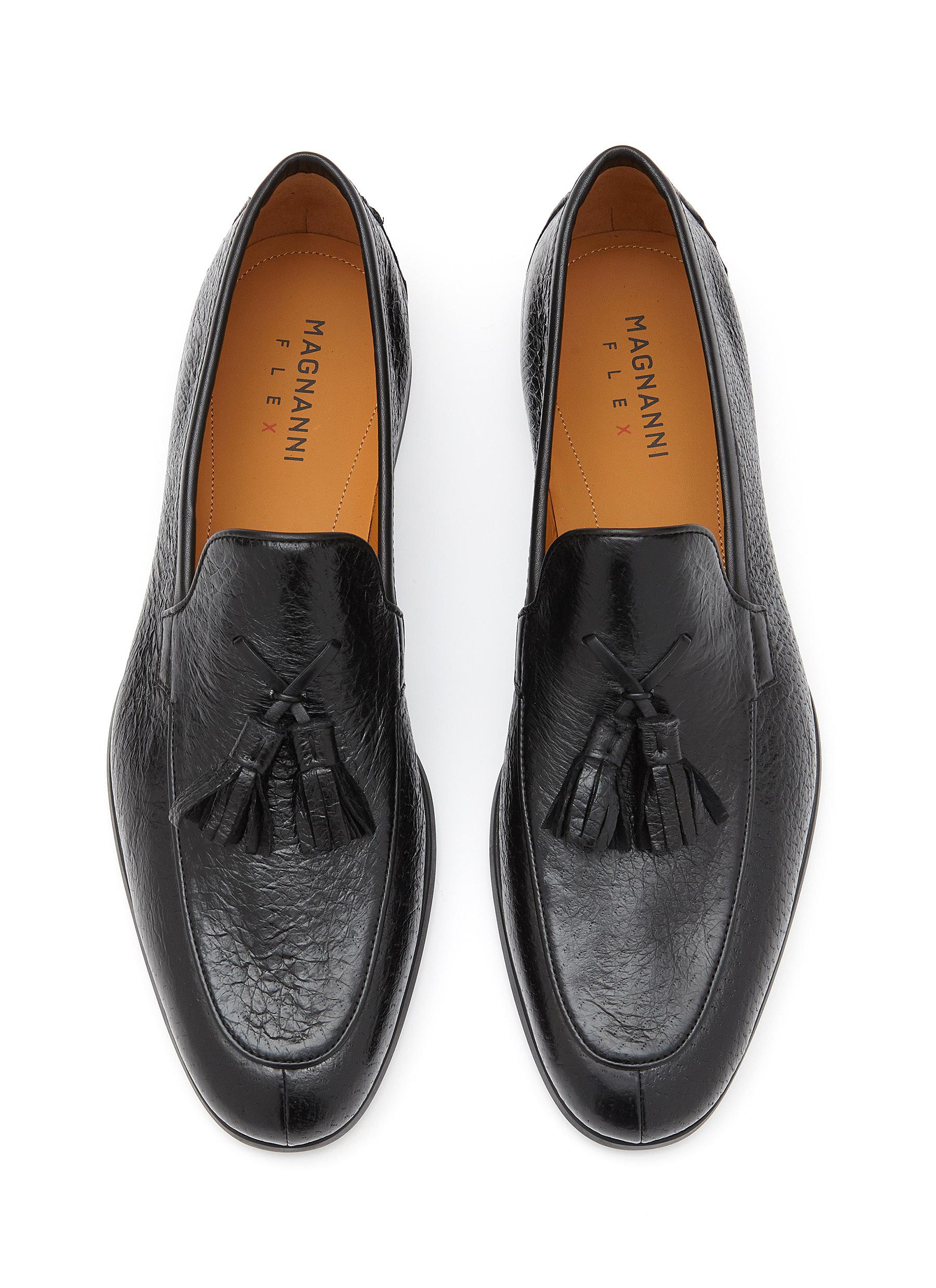 LEATHER TASSELED LOAFERS