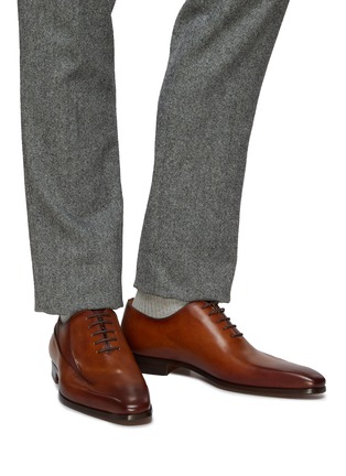 Figure View - Click To Enlarge - MAGNANNI - Panelled Leather Oxford Shoes