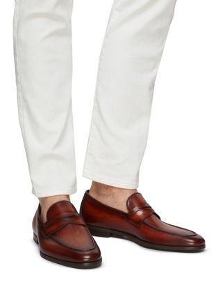 Figure View - Click To Enlarge - MAGNANNI - Suede Loafers