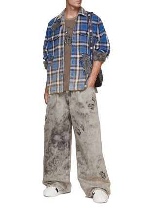 Figure View - Click To Enlarge - DOUBLET - Distressed Embroidery T-Shirt