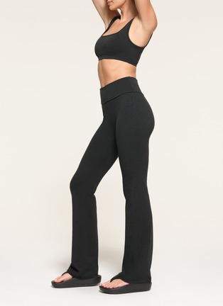 Detail View - Click To Enlarge - SKIMS - Outdoor Foldover Bootcut Leggings