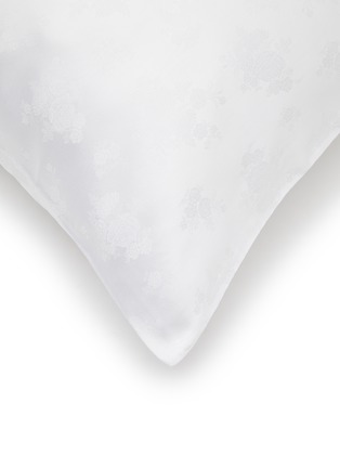 Detail View - Click To Enlarge - RIVOLTA CARMIGNANI  - Roseto Boccioli Jacquard Pillowcase Set of 2 — Bianco