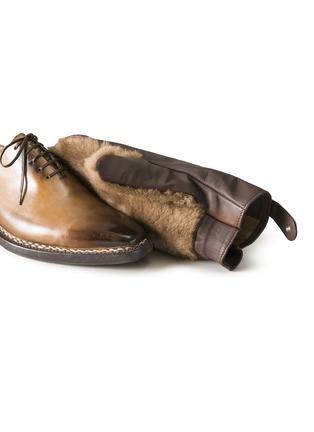 Detail View - Click To Enlarge - LORENZI MILANO - Lambskin Leather Shearling Shoe Shine Mitt