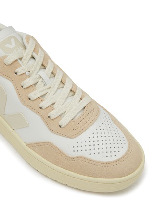 Detail View - Click To Enlarge - VEJA - V-90 Leather Suede Sneakers