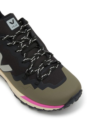 Detail View - Click To Enlarge - VEJA - Fitz Roy Low Top Sneakers