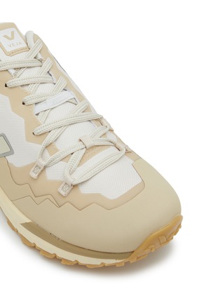 Detail View - Click To Enlarge - VEJA - Fitz Roy Low Top Sneakers