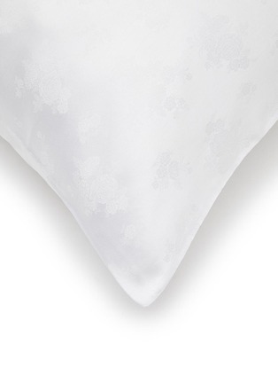 Detail View - Click To Enlarge - RIVOLTA CARMIGNANI  - Roseto Jacquard Pillowcase Set Of 2 — Bianco