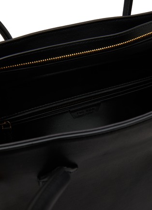 Detail View - Click To Enlarge - THE ROW - Tall Day Leather Tote Bag