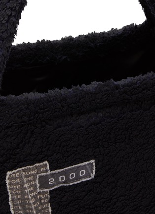 Detail View - Click To Enlarge - SONG FOR THE MUTE - Graphic Patchwork Tote Bag