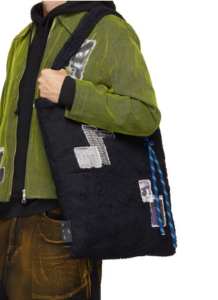 Figure View - Click To Enlarge - SONG FOR THE MUTE - Graphic Patchwork Tote Bag