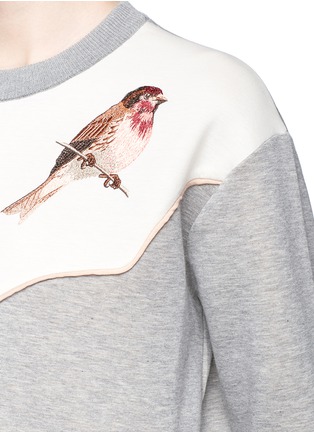 Detail View - Click To Enlarge - STELLA MCCARTNEY - Bird embroidered colourblock sweatshirt