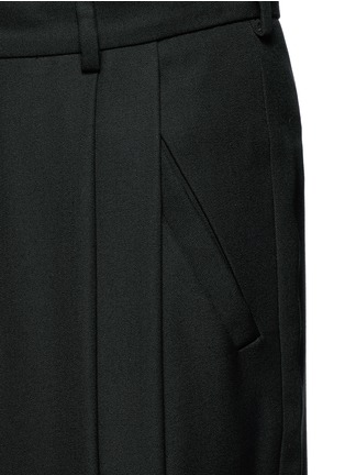 Detail View - Click To Enlarge - MC Q - Relaxed fit pleat front wool pants