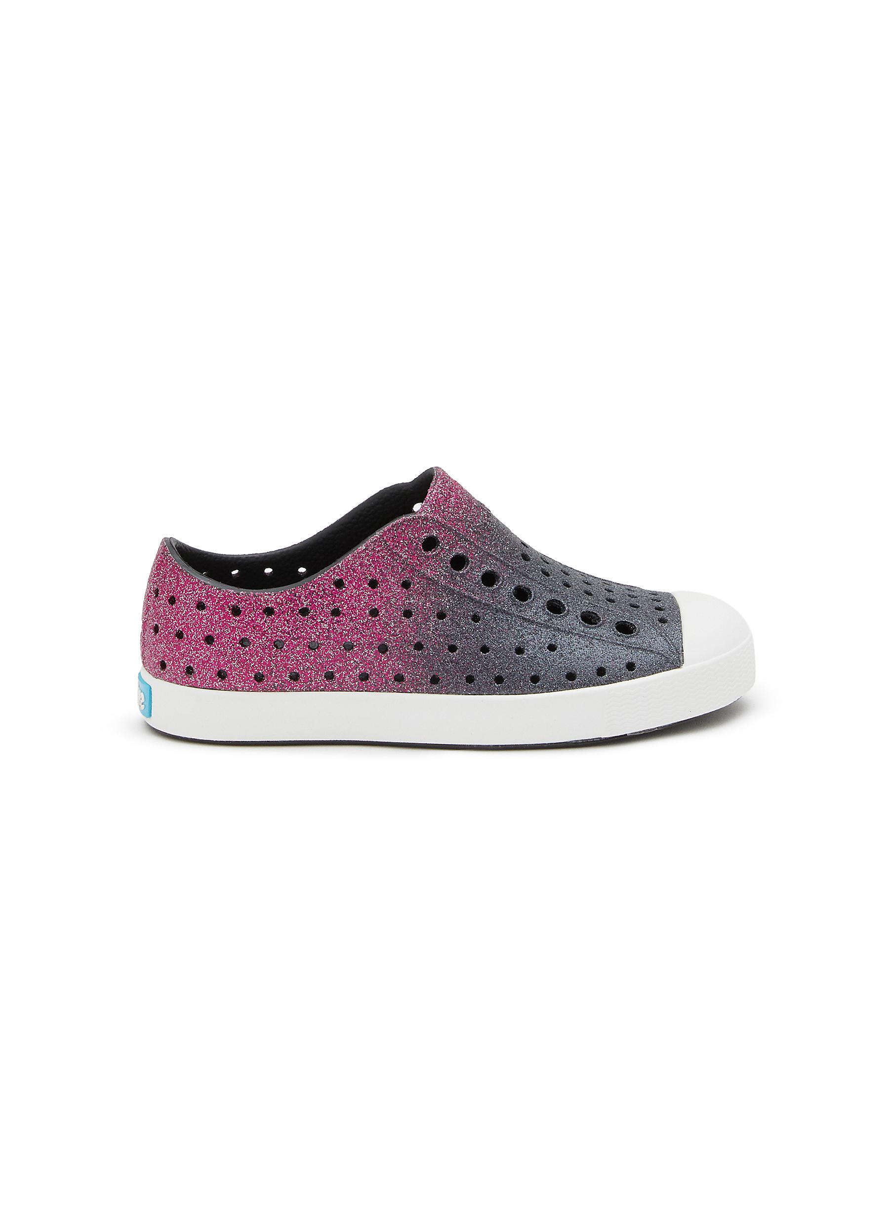 Native slip ons store